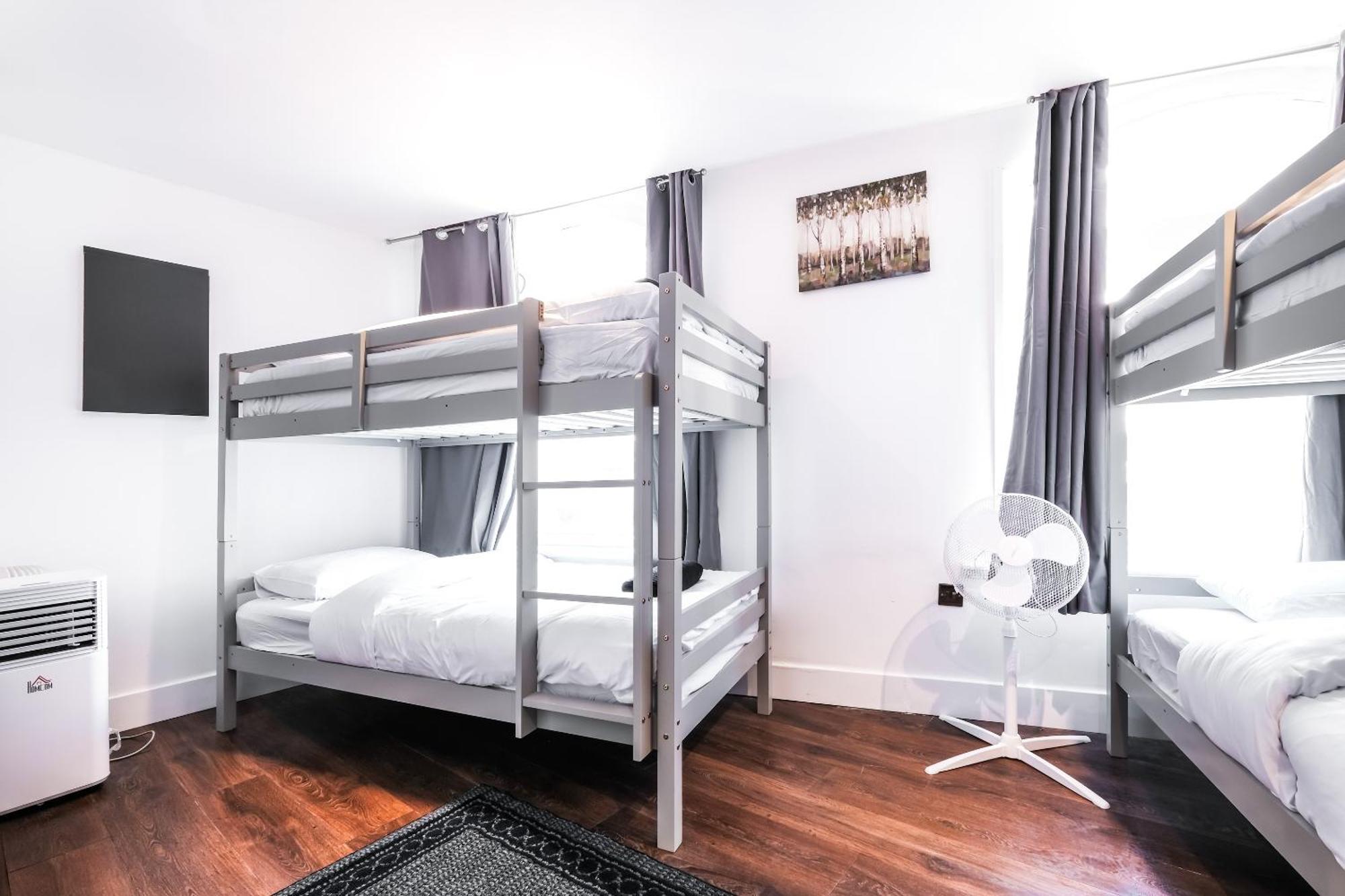 Appartamento Piccadilly Dreams 1Br Sleep 4 Retreat Vrf Londra Esterno foto